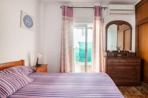 Apartamento Playa Maria Con Parking フエンヒロラ エクステリア 写真