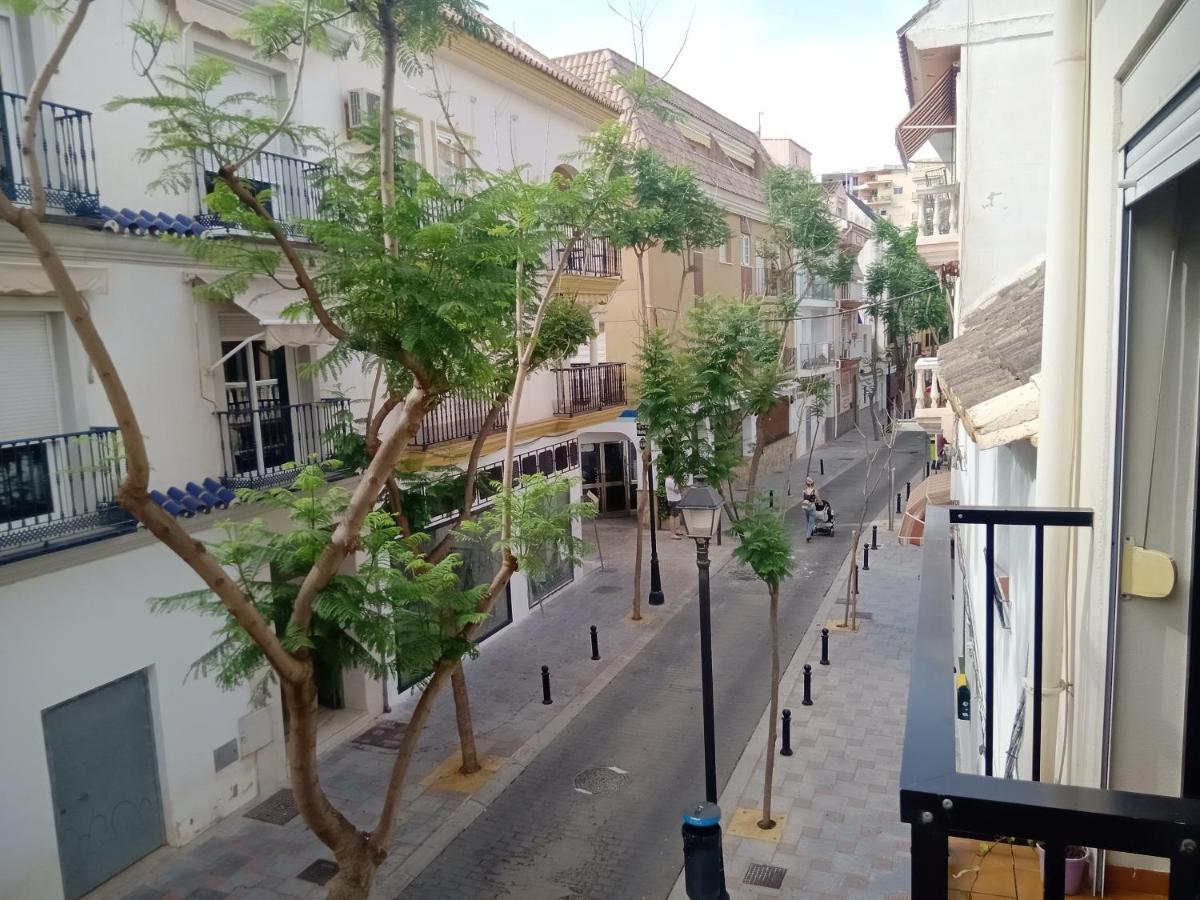 Apartamento Playa Maria Con Parking フエンヒロラ エクステリア 写真